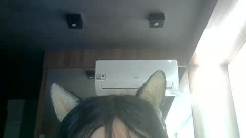 Snapshot of skinnykittencam chatting on 06-15-26, 08:27 skinnykittencam online show from 06-15-26, 08:27