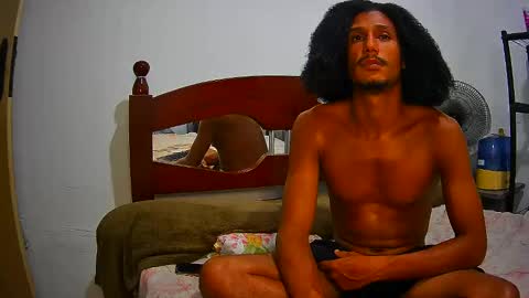 Skinny Latin Man online show from 02-15-25, 01:31
