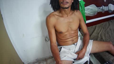 Skinny Latin Man online show from 09-26-25, 04:11