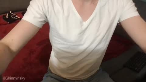skinnyrisky online show from 01-10-26, 07:37