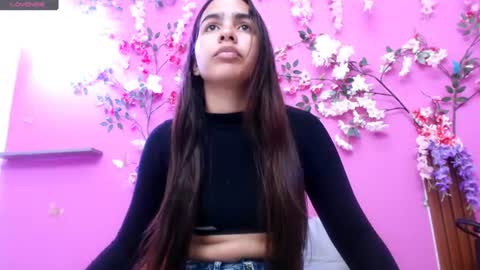 Snapshot of skinnysofia18 chatting on 06-20-26, 02:20 sofia online show from 06-20-26, 02:20