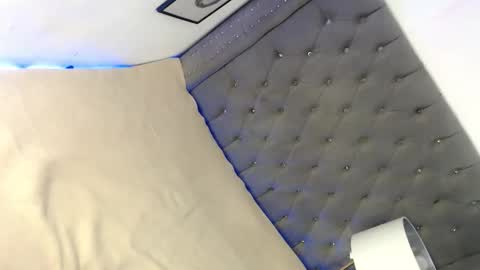 skinnytrans69 online show from 10-25-25, 10:34