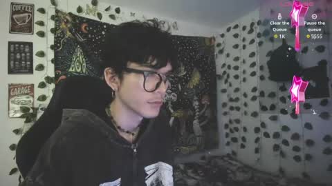 Snapshot of skiny_dann chatting on 04-23-26, 03:08 skiny_dann online show from 04-23-26, 03:08