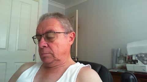 Skipper1970 online show from 07-22-26, 05:21