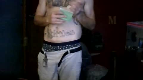 Snapshot of skittles19944 chatting on 10-17-25, 04:15 kittle online show from 10-17-25, 04:15