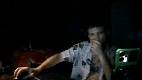 Snapshot of skittles19944 chatting on 10-19-25, 02:23 kittle online show from 10-19-25, 02:23