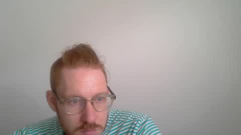Snapshot of sklave_s chatting on 06-30-26, 08:48 sklave_s online show from 06-30-26, 08:48