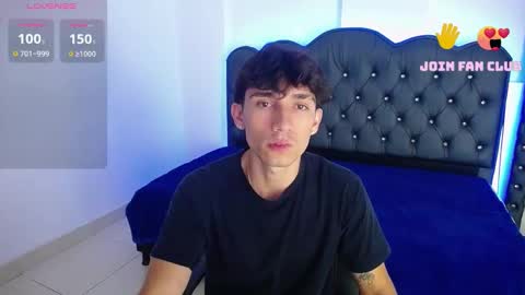 Snapshot of skorpyonmusclee chatting on 01-08-25, 03:29 Skorpyon Musclee online show from 01-08-25, 03:29