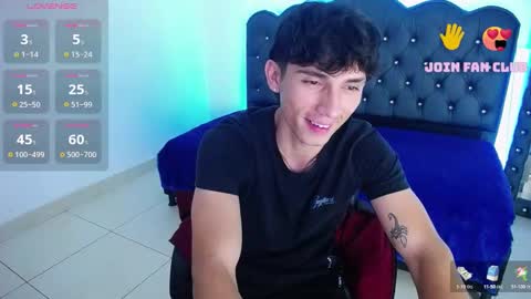 Snapshot of skorpyonmusclee chatting on 01-10-25, 02:57 Skorpyon Musclee online show from 01-10-25, 02:57