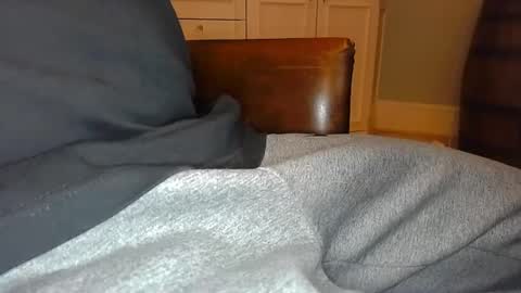 Snapshot of skr235 chatting on 02-21-25, 02:17 skr235 online show from 02-21-25, 02:17