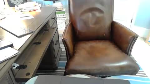 Snapshot of skr235 chatting on 03-01-25, 08:10 skr235 online show from 03-01-25, 08:10