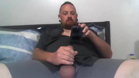 Snapshot of skram1987 chatting on 10-18-25, 12:35 skram1987 online show from 10-18-25, 12:35