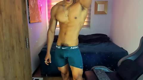 Snapshot of skull_prospect chatting on 02-15-25, 01:05 Liam Vokov online show from 02-15-25, 01:05