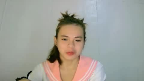 Snapshot of sky_andrea chatting on 02-10-26, 04:05 Mj online show from 02-10-26, 04:05