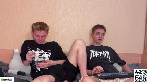 Snapshot of sky_hunter chatting on 02-24-26, 09:18 sky_hunter online show from 02-24-26, 09:18