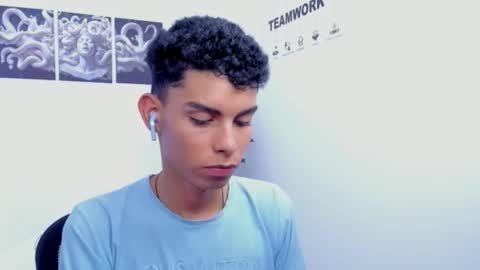 Snapshot of sky_jules chatting on 11-21-25, 03:16 Daniel online show from 11-21-25, 03:16