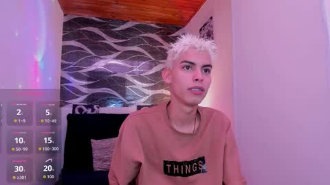 Snapshot of sky_jules chatting on 01-07-26, 03:25 Daniel online show from 01-07-26, 03:25