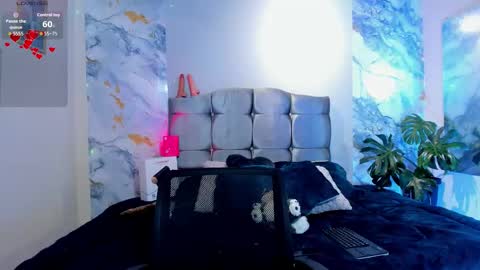 Snapshot of sky_jules chatting on 02-17-26, 03:29 Daniel online show from 02-17-26, 03:29