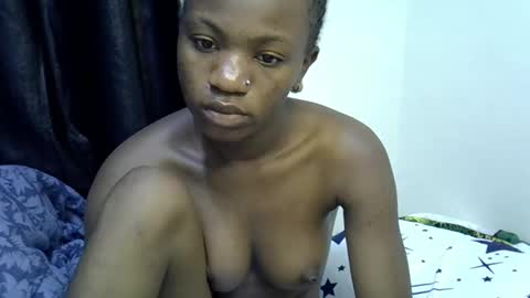 Snapshot of sky_shanie chatting on 01-13-26, 06:08 sky_shanie online show from 01-13-26, 06:08