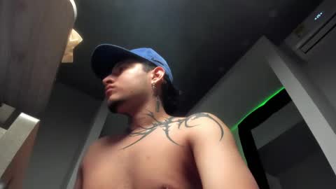 sky_wild online show from 05-19-26, 01:56