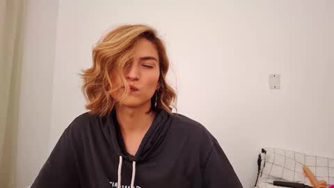 Vi online show from 02-14-26, 01:57