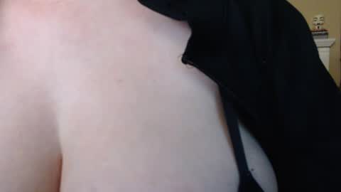 SKYLE   online show from 12-11-24, 03:13