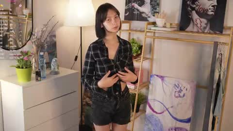 Snapshot of skyemcguire chatting on 09-18-25, 04:36 Melissa online show from 09-18-25, 04:36