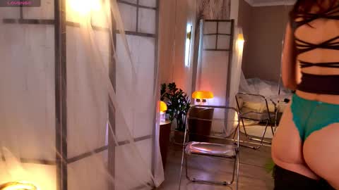 Ann online show from 11-24-25, 06:07