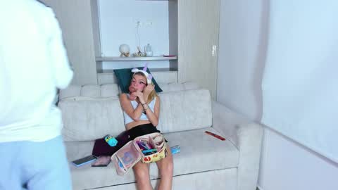 skygirls_ online show from 09-24-25, 10:57