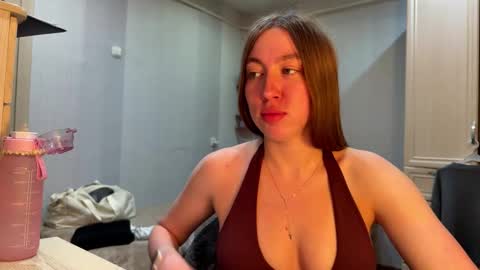 Aurora online show from 03-18-26, 01:03