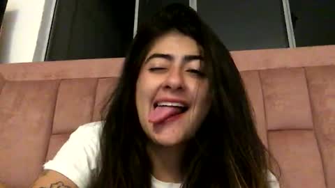 Skyler online show from 05-16-26, 06:32