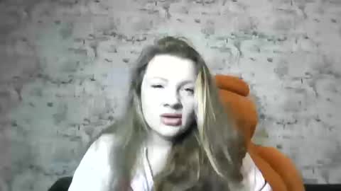 Snapshot of skyler_wans chatting on 03-11-26, 06:25 Skyler online show from 03-11-26, 06:25