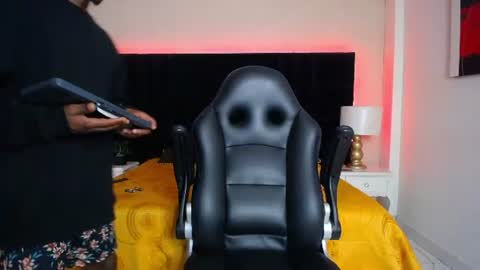 Snapshot of skylerbigxxx chatting on 07-15-26, 03:45 SKYLERBIGXXX online show from 07-15-26, 03:45