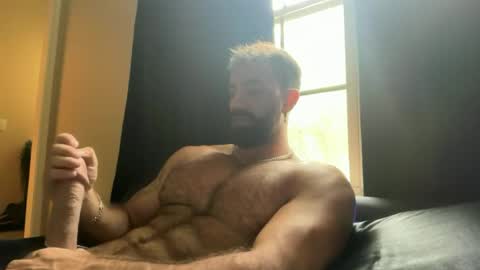 Skyler Flexes online show from 08-01-26, 05:56