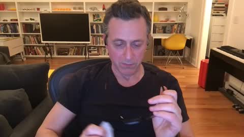 Skyline3371 online show from 01-01-25, 06:47