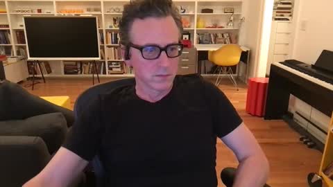 Skyline3371 online show from 10-05-25, 04:33