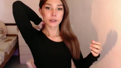 Snapshot of skyllerkent chatting on 05-28-26, 03:26 Sky online show from 05-28-26, 03:26