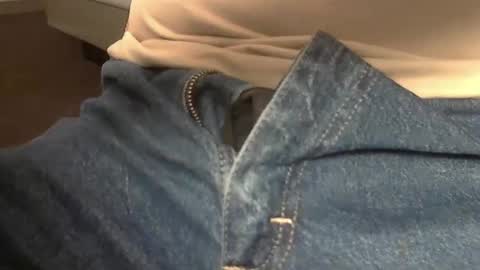 Snapshot of skypylot chatting on 01-28-25, 01:49 ResqPylot2 online show from 01-28-25, 01:49