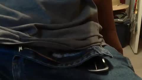 Snapshot of skypylot chatting on 11-15-25, 11:51 ResqPylot2 online show from 11-15-25, 11:51