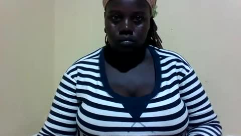 Snapshot of skyra1 chatting on 12-15-24, 09:42 skyra1 online show from 12-15-24, 09:42