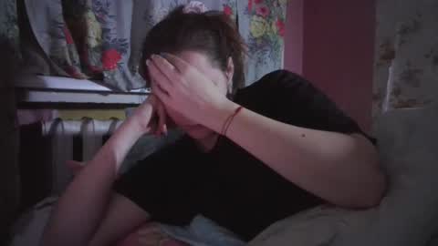 skyressie333 online show from 12-29-24, 05:22