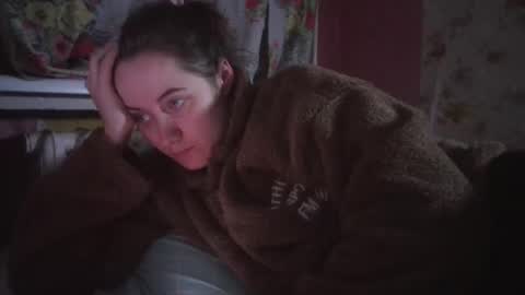 skyressie333 online show from 12-30-24, 07:42