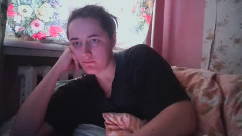 skyressie333 online show from 12-31-24, 01:41