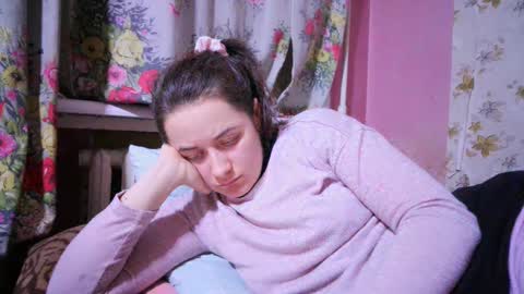 skyressie333 online show from 01-05-25, 06:45