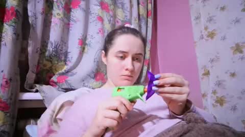 skyressie333 online show from 01-07-25, 05:20