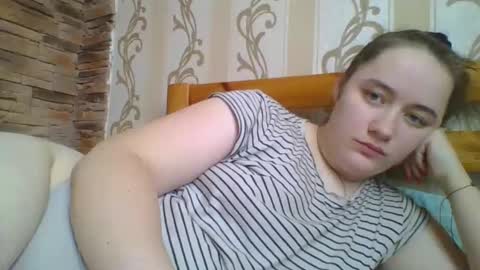 Snapshot of skyressie333 chatting on 02-16-26, 06:53 skyressie333 online show from 02-16-26, 06:53