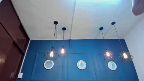 Sky online show from 09-17-25, 12:51