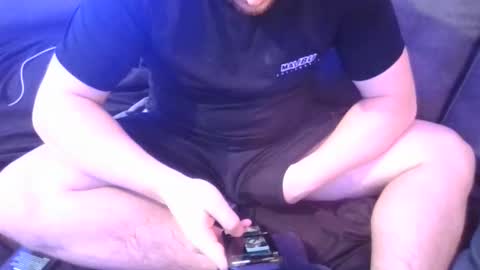 Snapshot of skyyjoox chatting on 12-17-25, 12:05 Joox Fun online show from 12-17-25, 12:05