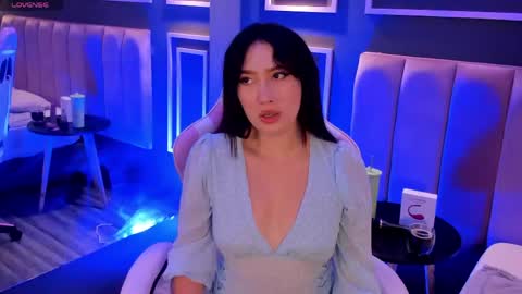 Snapshot of skyylee_ chatting on 05-13-26, 12:24 abby online show from 05-13-26, 12:24
