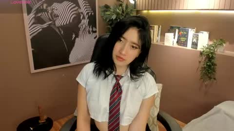 Snapshot of skyylee_ chatting on 05-25-26, 01:50 abby online show from 05-25-26, 01:50